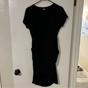 Knee length ruched t-shirt dress 🐈‍⬛